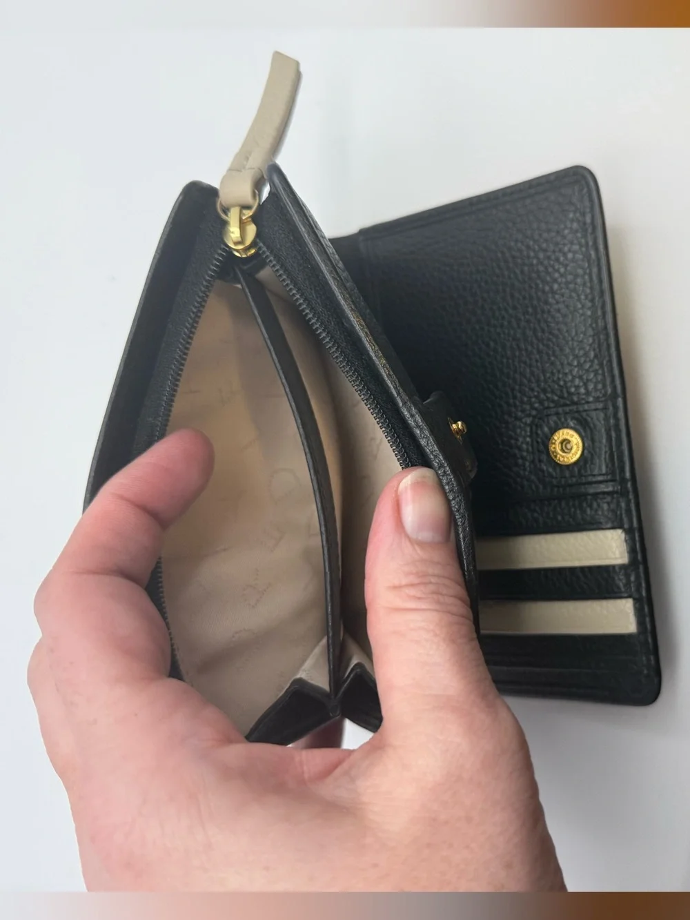Radley London Medium Scottie Dog Leather Wallet Black & Cream Bifold Zip Coin - Picture 5 of 6